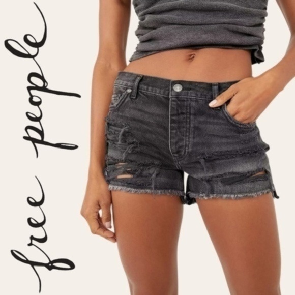Free People Pants - FREE PEOPLE Maggie Mid Rise Cutoff Button Front 3” Shorts NWT/Sz.27/Washed Black